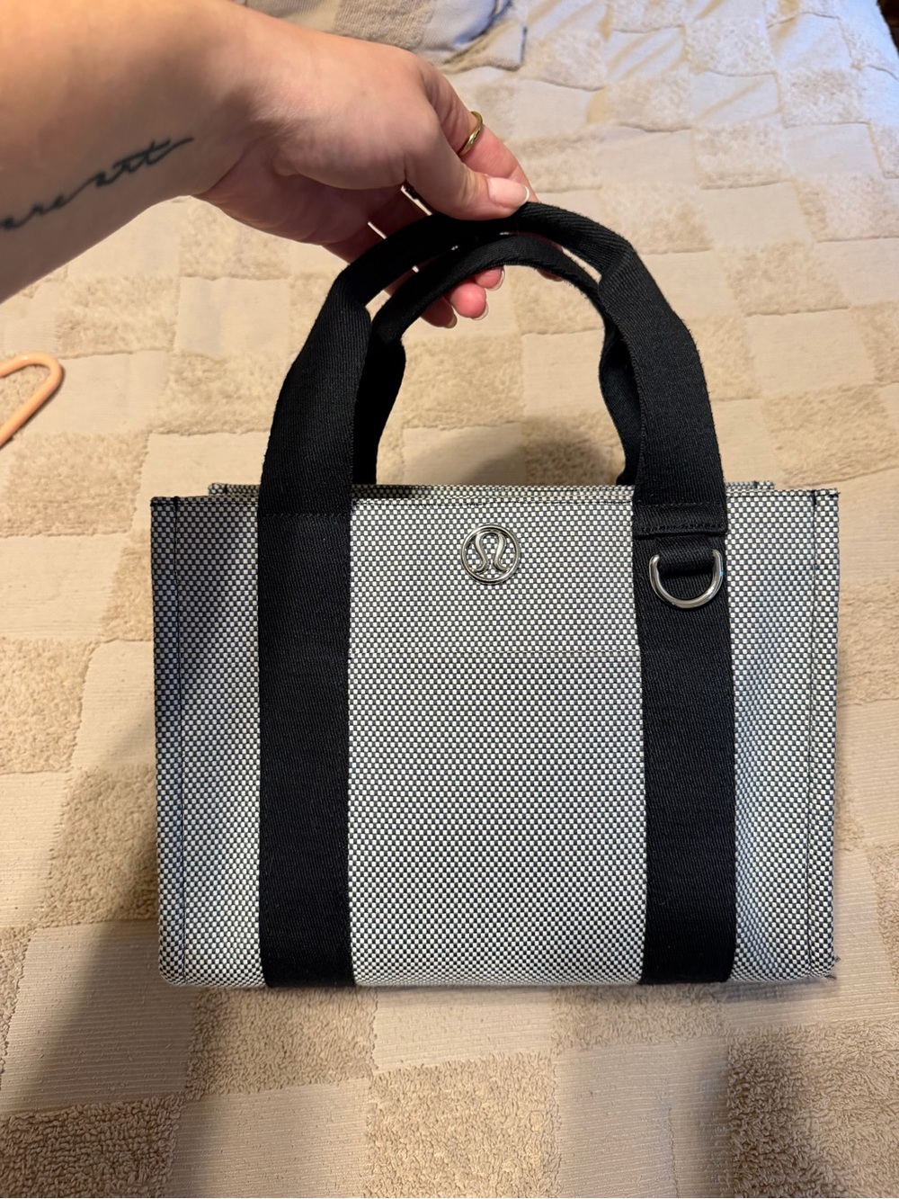 lululemon athletica Black and White Mini Tote